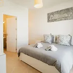 Orcades Close To Town Center Pool & A/c * Playa Blanca (Lanzarote)