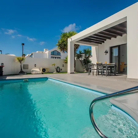Willa Orcades Close To Town Center Pool & A/c *