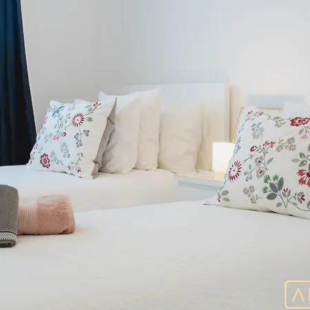 Villa Orcades Close To Town Center Pool&a/c *