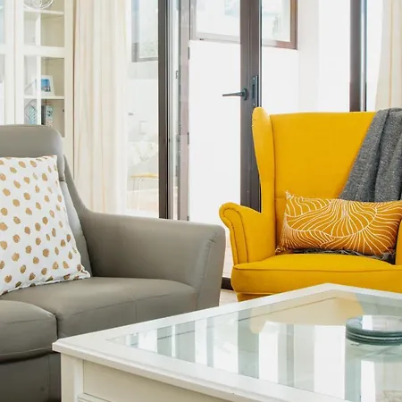 Orcades Close To Town Center Pool & A/c * بلايا بلانكا