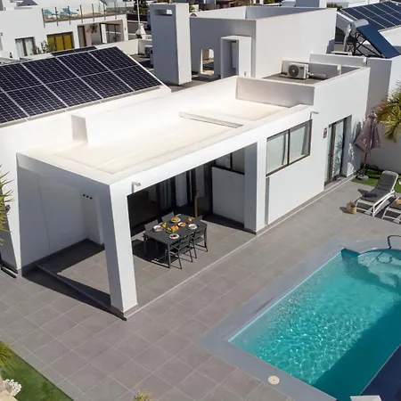 Villa Orcades Close To Town Center Pool&a/c *