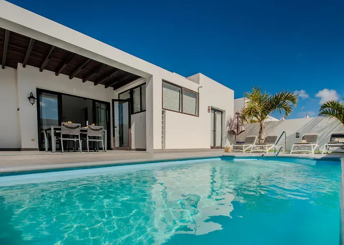 Villa Orcades Close To Town Center Pool & A/c Playa Blanca (Lanzarote)