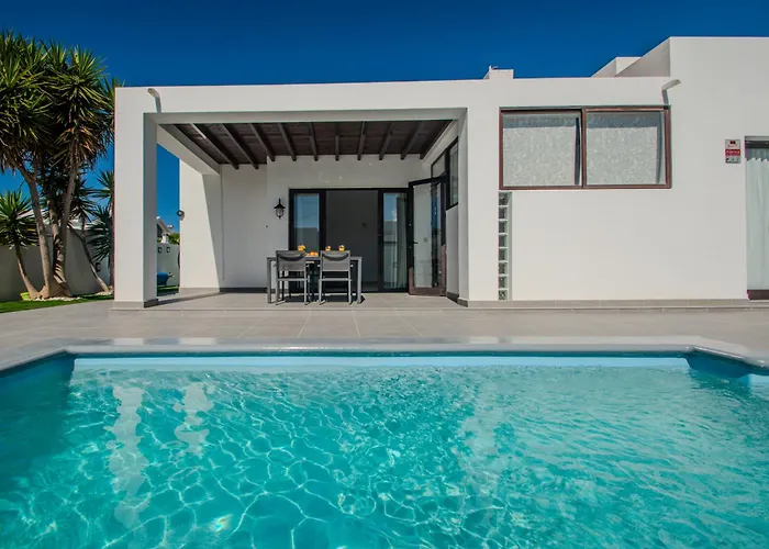 Villa Orcades Close To Town Center Pool & A/c *